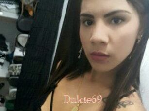 Dulcie_69