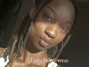 Dakotabrownn