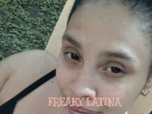 FREAKY_LATINA