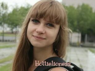 Hottielioness