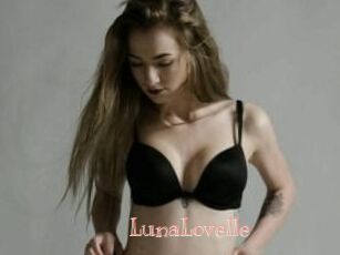 Luna_Lovelle