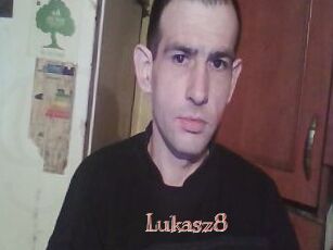 Lukasz8