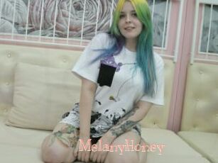 MelanyHoney