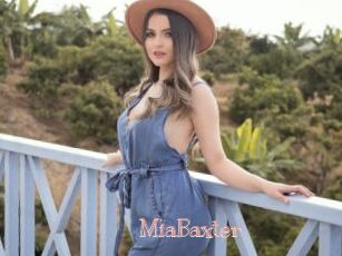 MiaBaxter