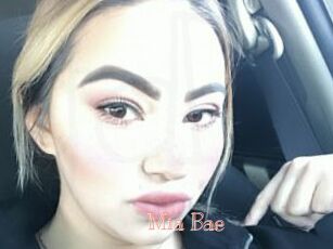 Mia_Bae