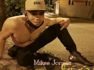 Mikee_Jonnes