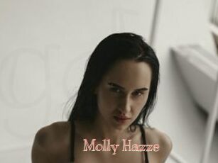 Molly_Hazze