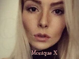 Monique_X