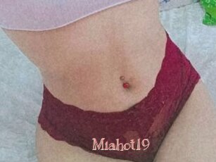 Miahot19