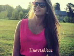 NaeviaDior