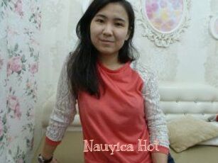 Nauyica_Hot