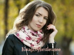 Naughtysmileusee