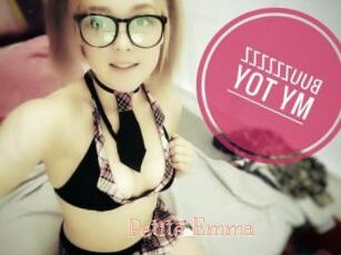 Petite_Emma