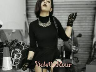 VioletteMour